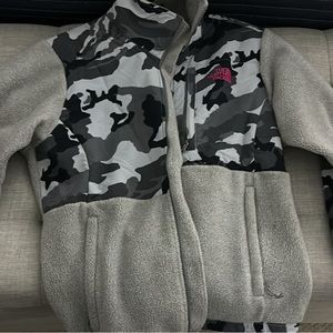 Women’s Denali jacket, heather gray, size M